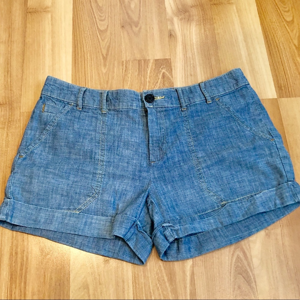Gap Shorts